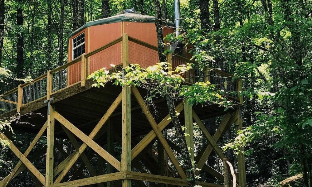 4 Reasons To Invest in a Yurt Cabin for Hunting