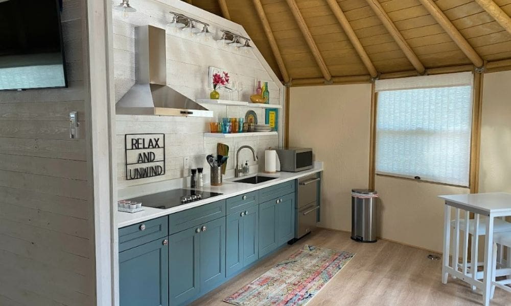 Yurt Decor: How To Decorate Small Spaces
